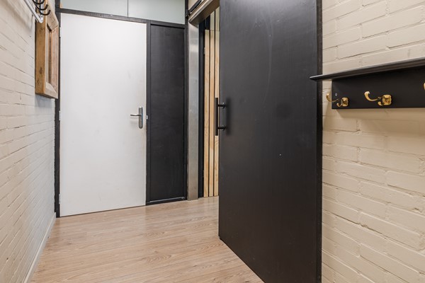 20260107, Zjoekowlaan 43, Delft, Van Leerdam Makelaardij (16 of 41).jpg